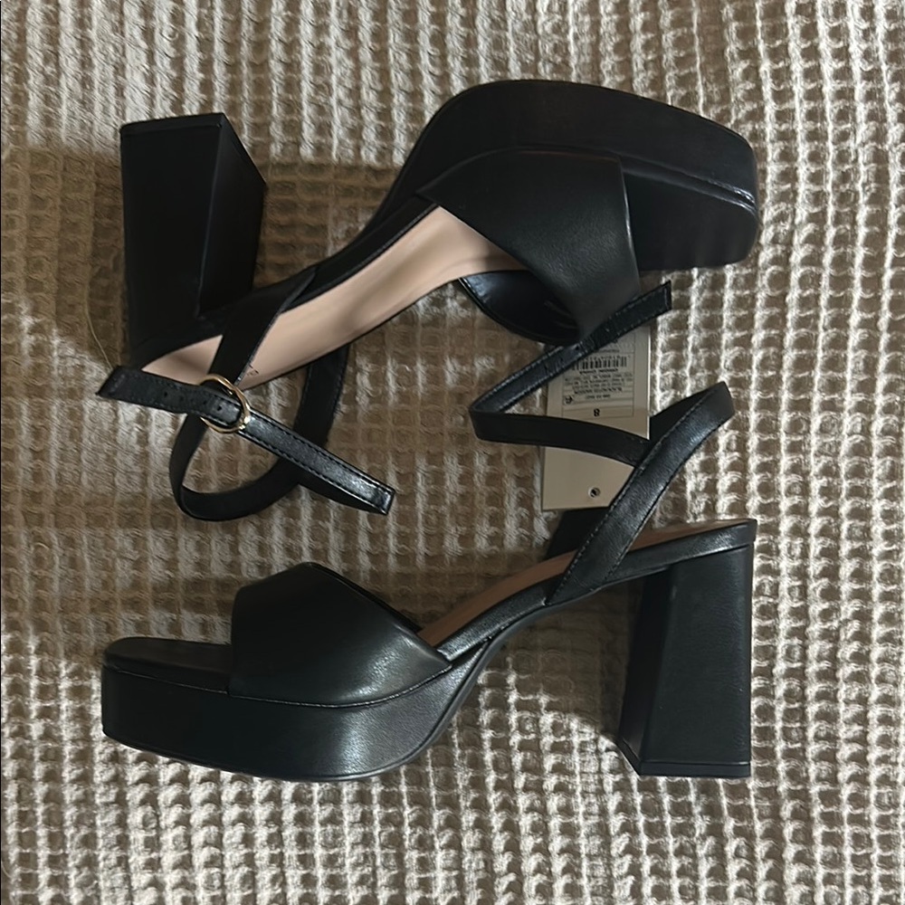 a new day Black Platform Sandals with Chunky Heel